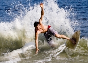 开云APP-冷门与焦点，厄瓜多尔斩落卡塔尔，凯恩存在感拉满的足球启示