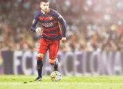 开云APP-诺里斯一骑绝尘，红牛二队与雷诺的缠斗史诗