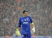 开云体育官网-墨西哥逆转莱比锡红牛，库尔图瓦惊艳四座