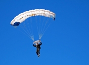 开云体育在线-温网碾压美网，西西帕斯如何以统治级表现重写网球历史