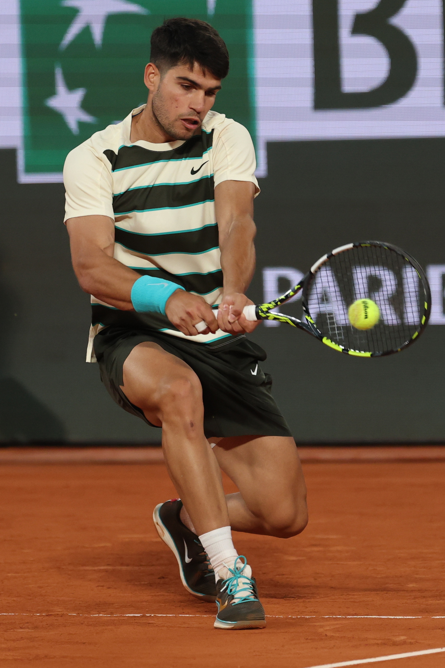 澳大利亚网球队翻盘法国网球队,阿尔卡拉斯惊艳世界 澳大利亚网球队翻盘法国网球队,阿尔卡拉斯惊艳世界