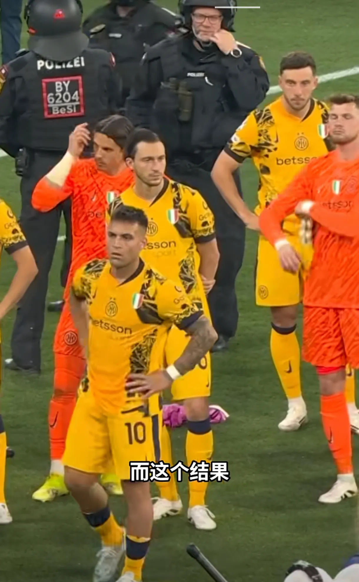 立陶宛男篮碾压尼日利亚男篮,巴恩斯三分雨点燃全场 立陶宛男篮碾压尼日利亚男篮,巴恩斯三分雨点燃全场