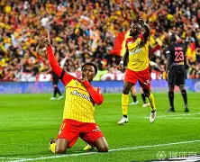 HKA完胜TSM,Tarzan完成帽子戏法 HKA完胜TSM,Tarzan完成帽子戏法