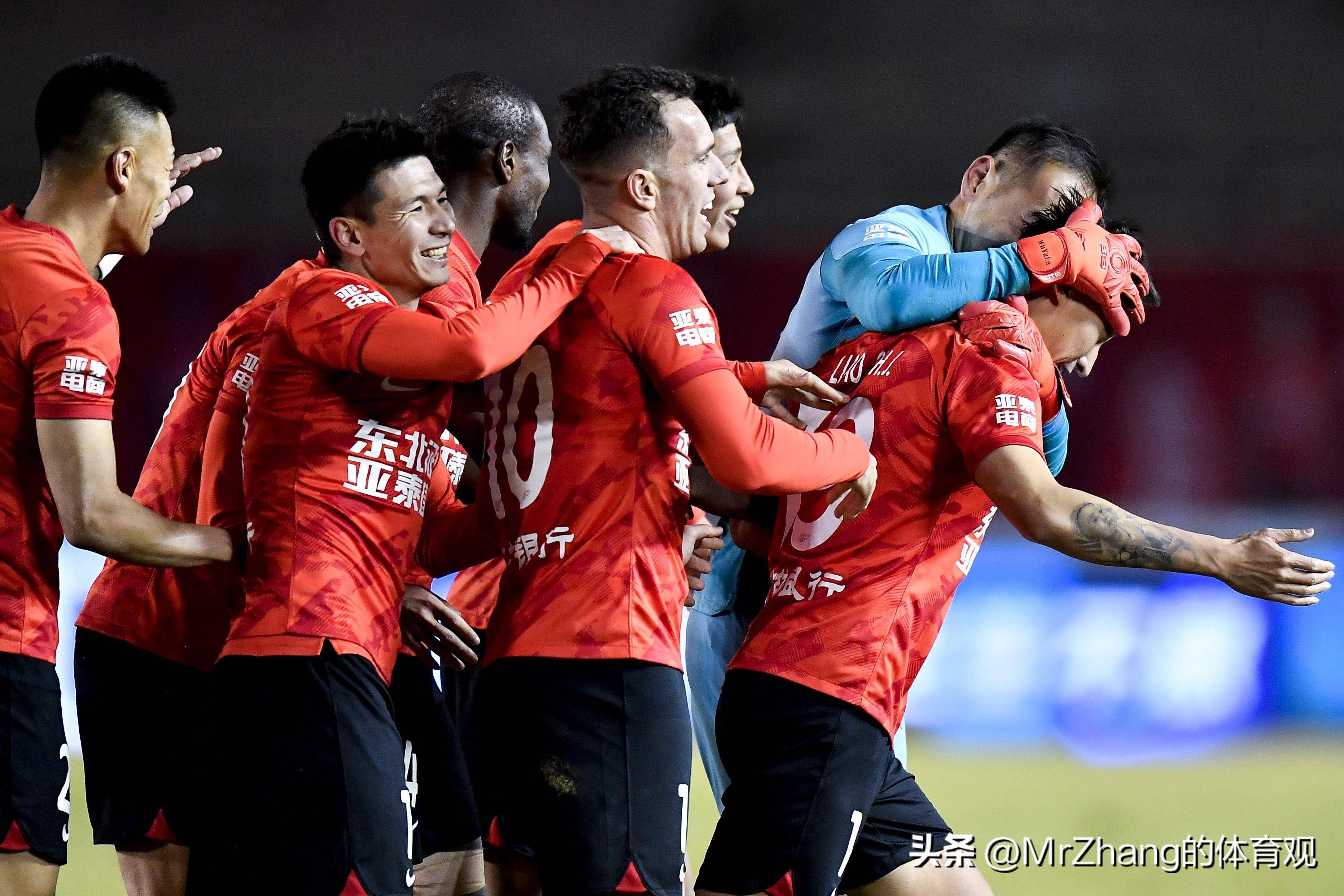 关于中超球队遭遇困难晋级亚冠半决赛的信息 关于中超球队遭遇困难晋级亚冠半决赛的信息