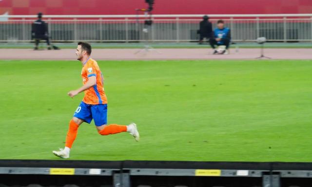 热门球队胜负难分,全力拼争比赛胜利的简单介绍 热门球队胜负难分,全力拼争比赛胜利的简单介绍