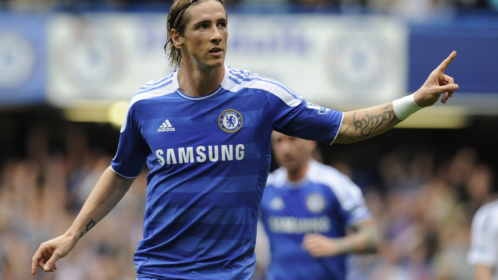 精密如钟表,孔德统治全场—瑞士力克丹麦的战术解析